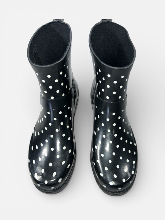 Capelli New York Shoes - Capelli New York Women's Size 8 Black Ankle Rain Boots